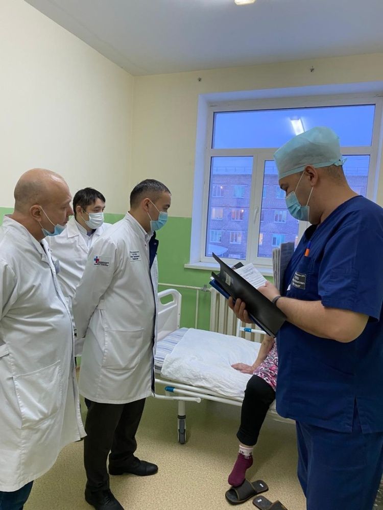 Административный обход в структурных подразделениях хирургического корпуса
